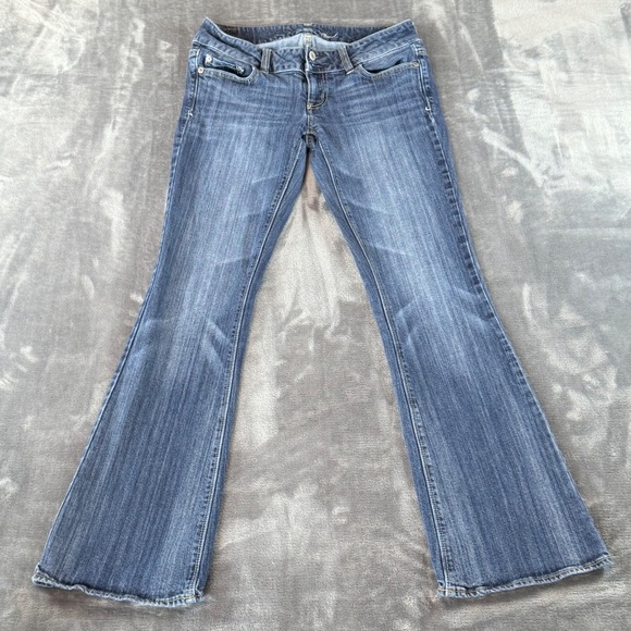 American Eagle Outfitters Denim - American Eagle Artist Jeans Womens 4 Regular Medium Wash Flare Stretch Low Rise